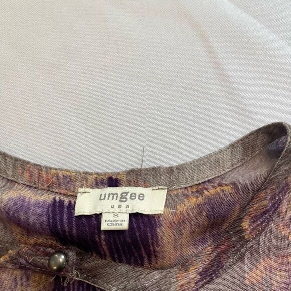 Umgee Bohemian tie dye a line dress with key hole size Small Bell Sleeves - Picture 5 of 8